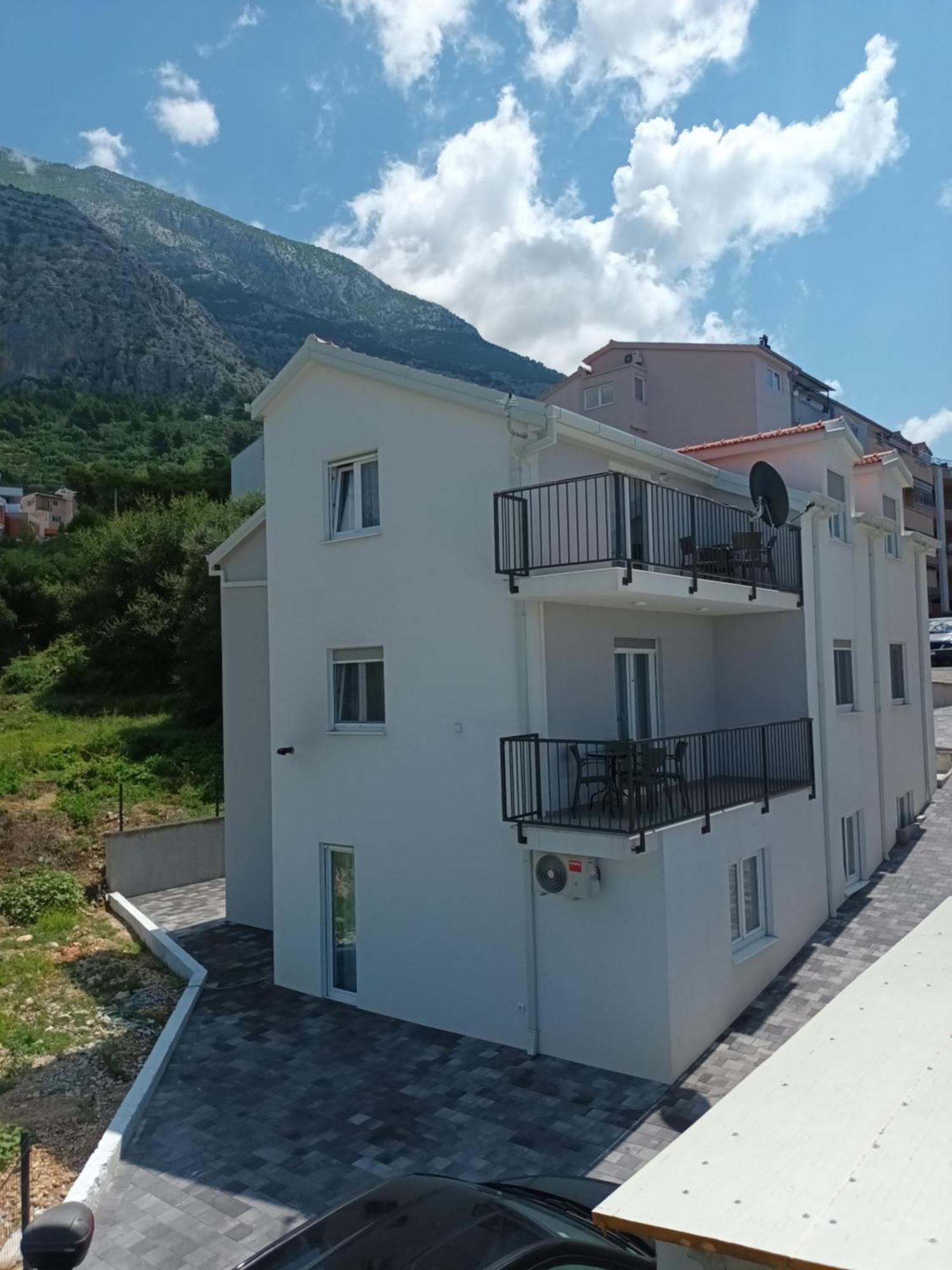 Apartmani Tolj Makarska Exterior foto