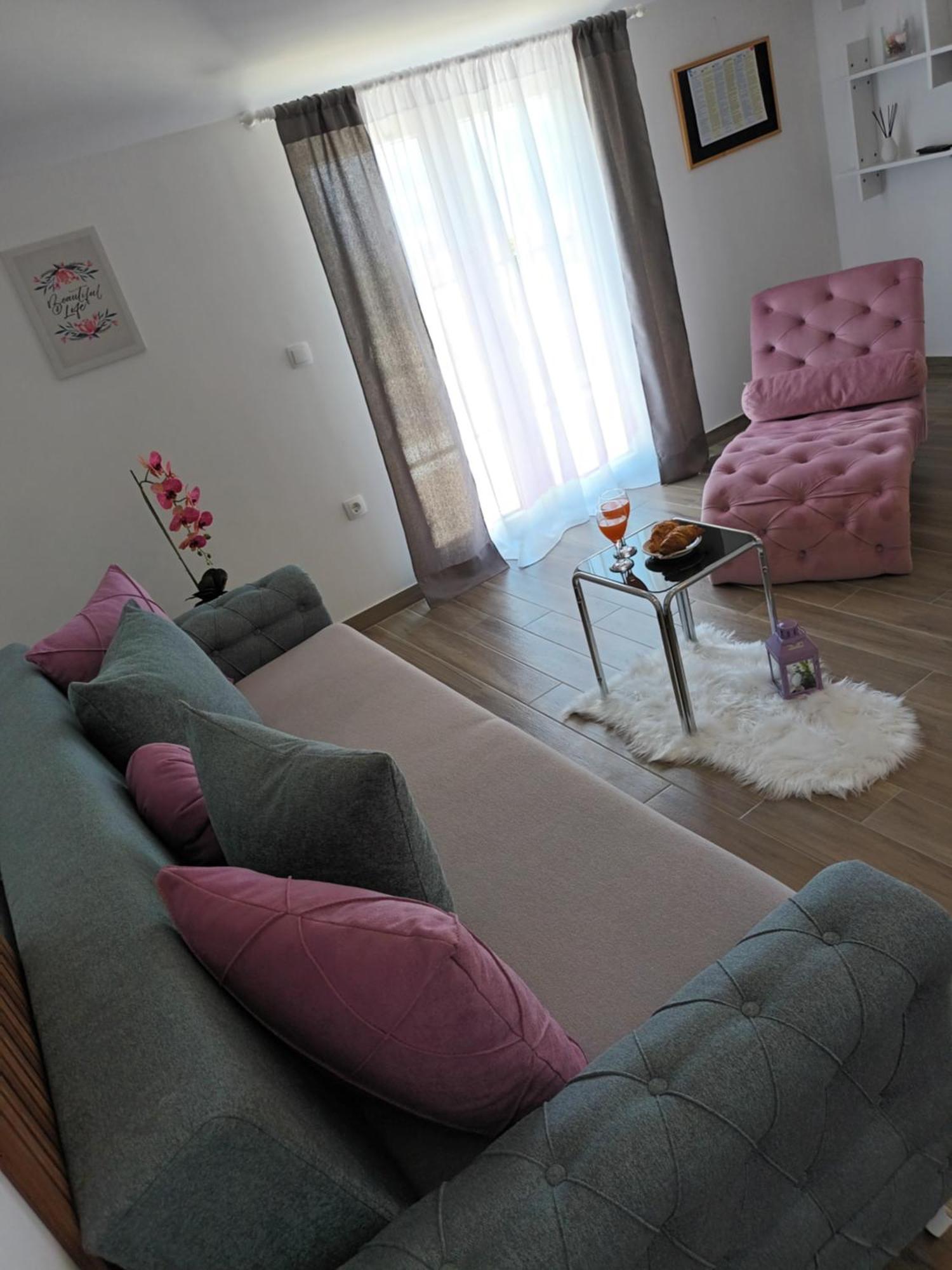 Apartmani Tolj Makarska Exterior foto