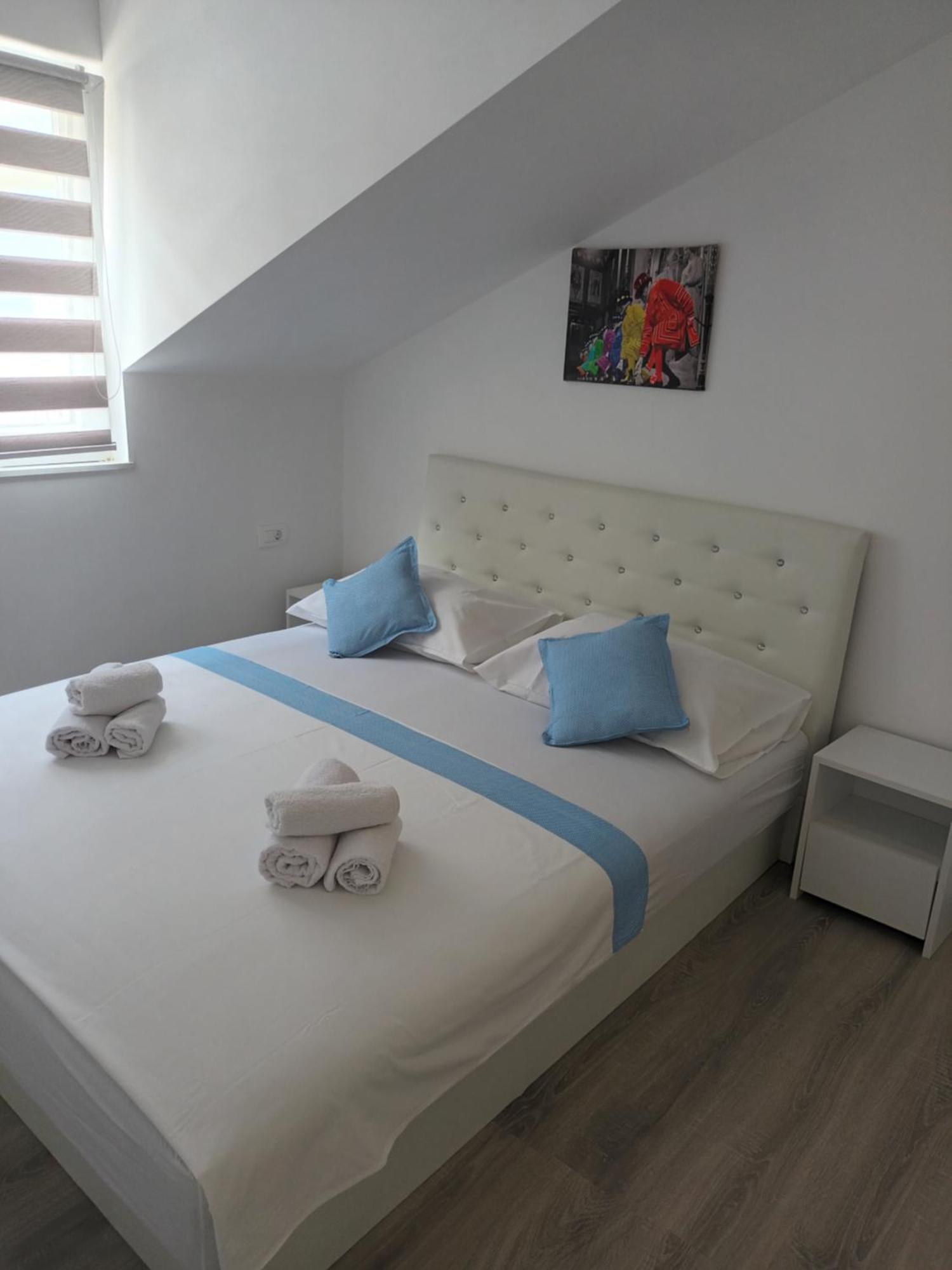 Apartmani Tolj Makarska Exterior foto